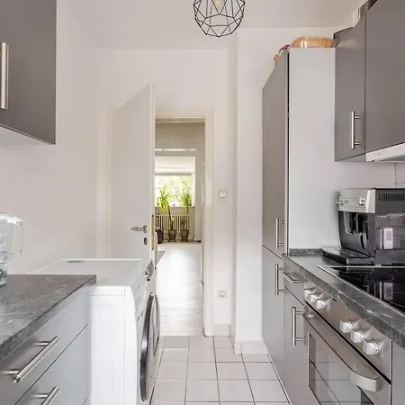 In The Heart Of Style And Comfort Combined * קלן